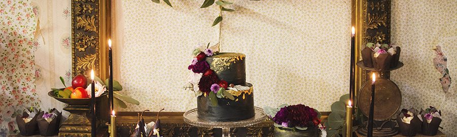 Moody Black Autum Wedding Dessert Table | Sweet Kiwi and amanda.matilda.photography
