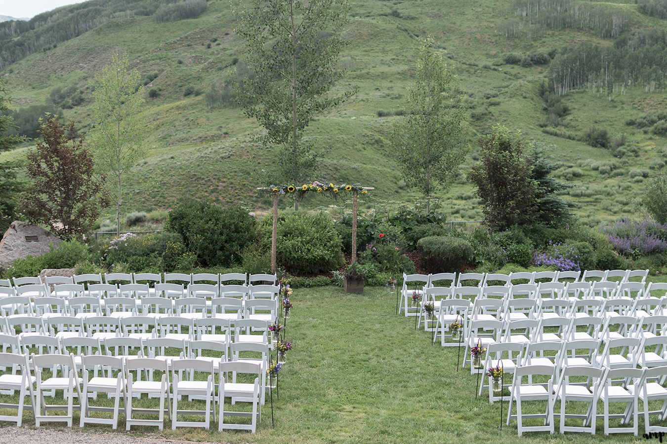 Crested Butte Mountain Wedding Garden summer wedding | amanda.matilda.photography